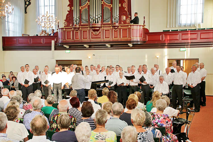 10 juni 2018-Avond zangdienst met Martin Mans projectkoor_38